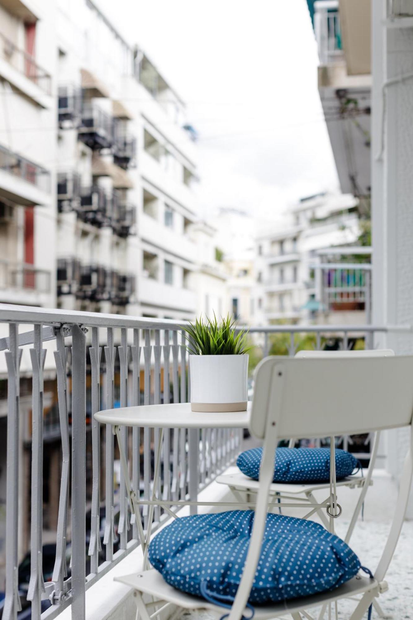 Divine 1Br Apartment Near The Acropolis Museum Aten Exteriör bild